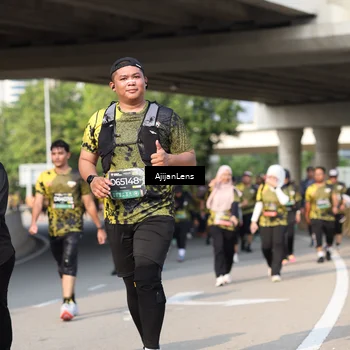 Runner Photo 6379737
