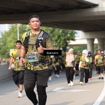 Runner Photo 6379753