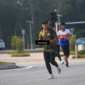 Runner Photo 6379906