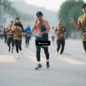 Runner Photo 6379966