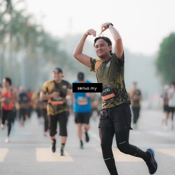 Runner Photo 6379975
