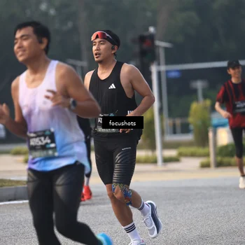 Runner Photo 6379980