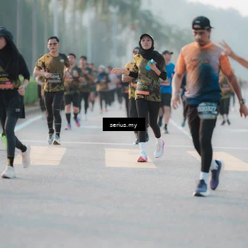 Runner Photo 6379985
