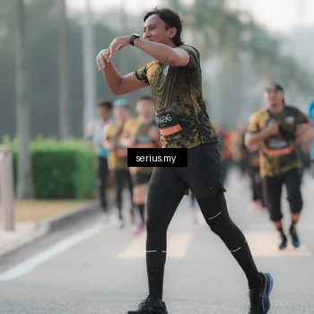 Runner Photo 6380009