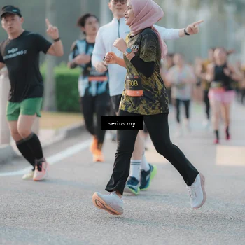 Runner Photo 6380207