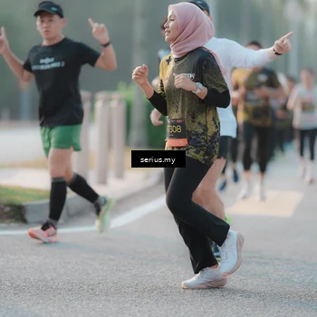 Runner Photo 6380213