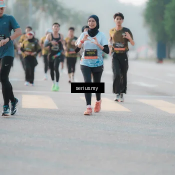 Runner Photo 6380253