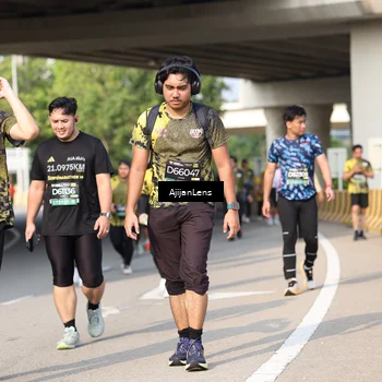 Runner Photo 6380499