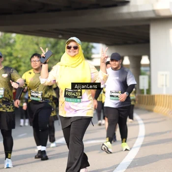 Runner Photo 6380659