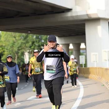 Runner Photo 6380688