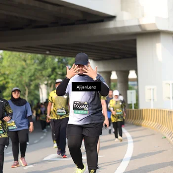 Runner Photo 6380774