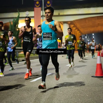 Runner Photo 6380923