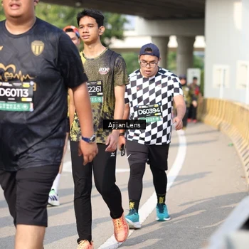 Runner Photo 6381012