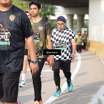 Runner Photo 6381027