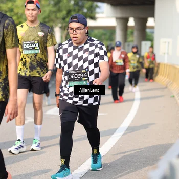 Runner Photo 6381057
