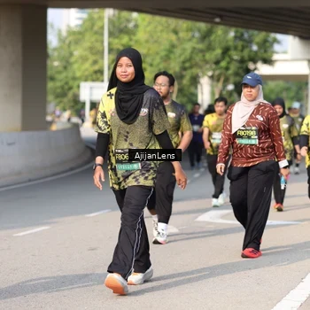 Runner Photo 6381072