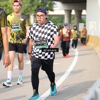 Runner Photo 6381083