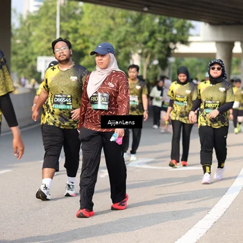 Runner Photo 6381153