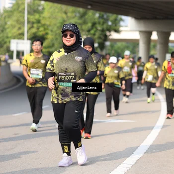 Runner Photo 6381156