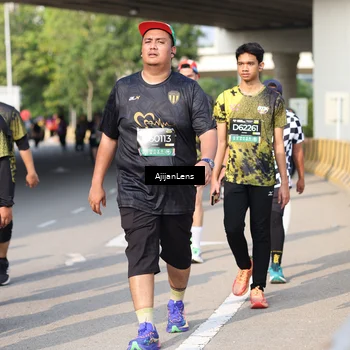 Runner Photo 6381210