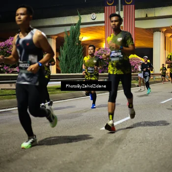 Runner Photo 6381223