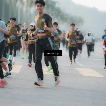 Runner Photo 6381242