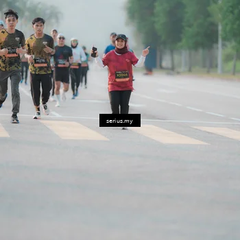 Runner Photo 6381246
