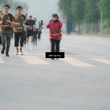 Runner Photo 6381248