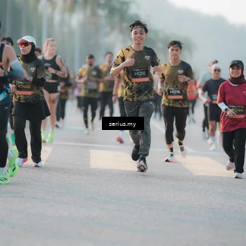Runner Photo 6381267