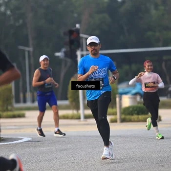 Runner Photo 6381270