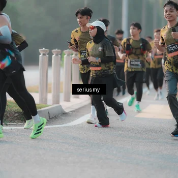 Runner Photo 6381285