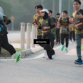 Runner Photo 6381291