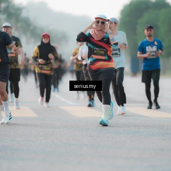 Runner Photo 6381292