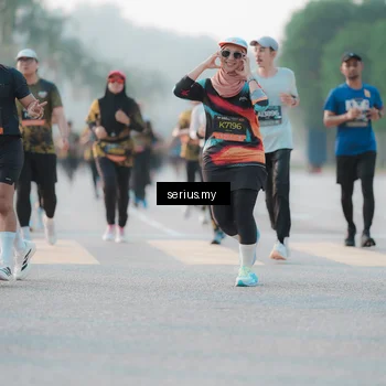 Runner Photo 6381293