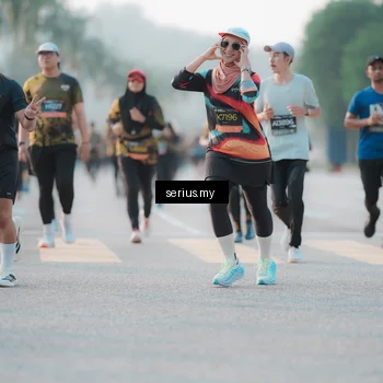 Runner Photo 6381295