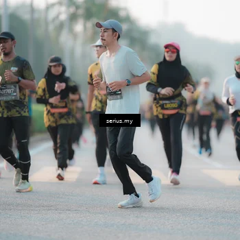 Runner Photo 6381330
