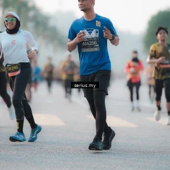 Runner Photo 6381367