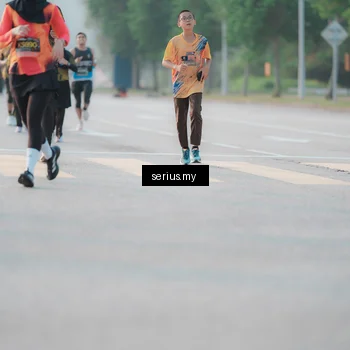 Runner Photo 6381429