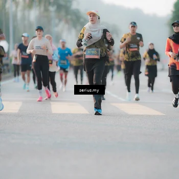 Runner Photo 6381436