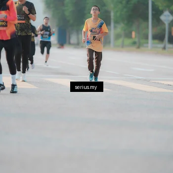 Runner Photo 6381448