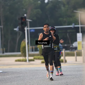 Runner Photo 6381471