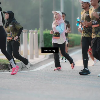 Runner Photo 6381480
