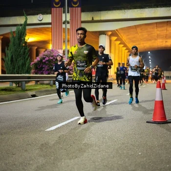 Runner Photo 6381510