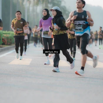 Runner Photo 6381511