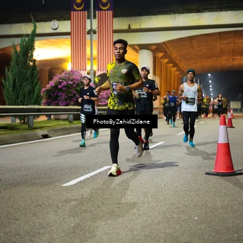 Runner Photo 6381555