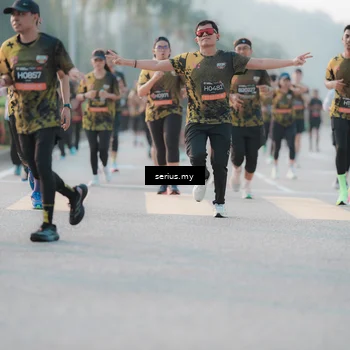 Runner Photo 6381578