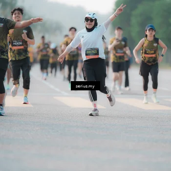 Runner Photo 6381648