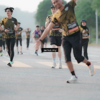 Runner Photo 6381689
