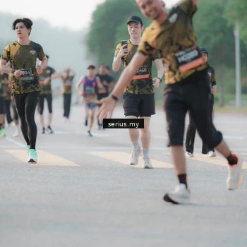 Runner Photo 6381692