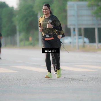 Runner Photo 6381709